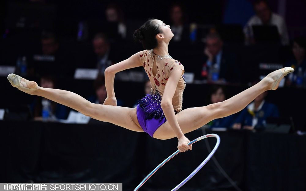 详解棒球规则中的“球员交易截止日”及其对球队士气的即时冲击