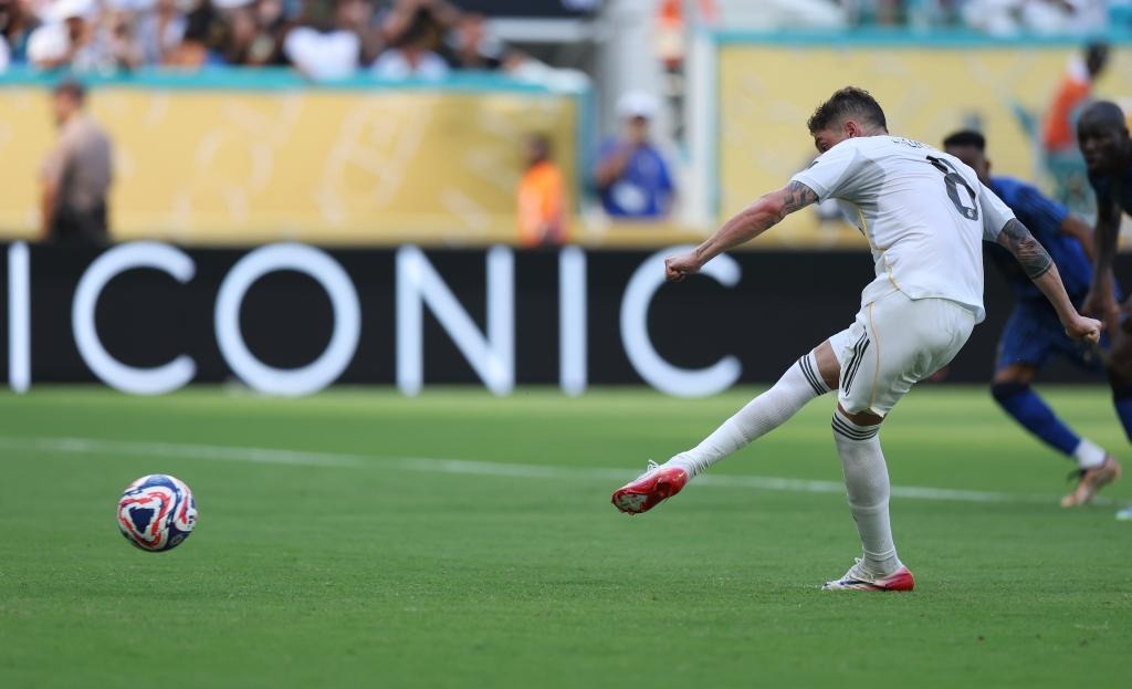 勇士5换1，湖人3换1，马刺4换1，活塞5换1！联盟5笔大交易将达成